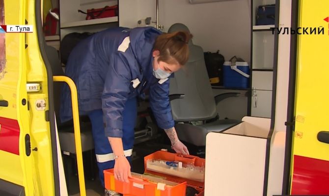 Операционная на колесах: как выглядят изнутри реанимобили Центра медицины катастроф