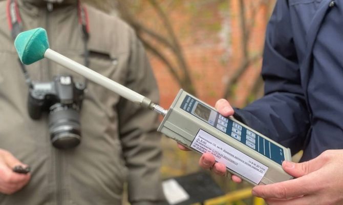 В центре Тулы измерили электромагнитный фон от вышек сотовой связи