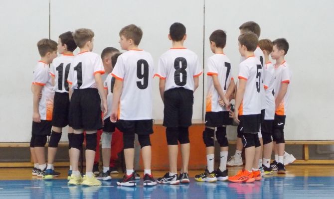 Юные волейболисты из Тулы разыграли первенство области