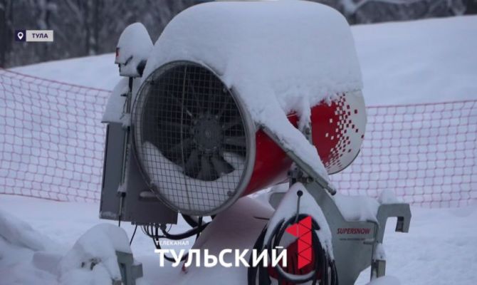 В тульском «Веденино» показали спецтехнику для создания идеальной лыжной трассы
