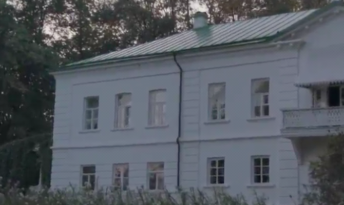  «Ясная Поляна» временно изменила график работы