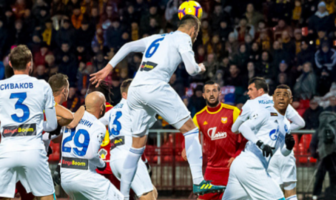 В Туле стартовал матч «Арсенал - Оренбург»