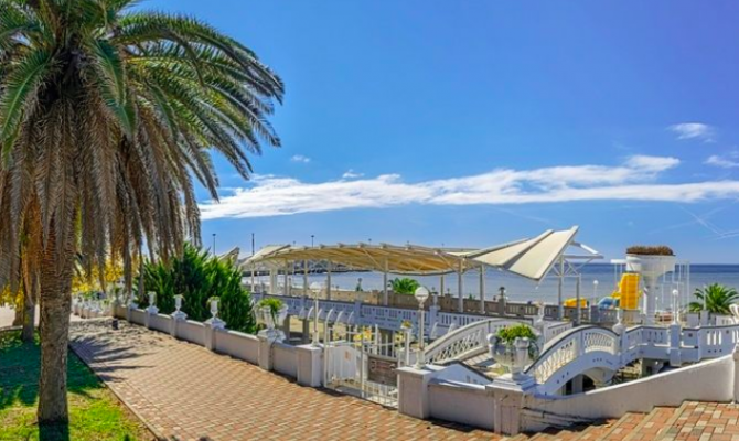 На российских пляжах начался «бархатный сезон»