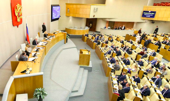 Госдума приняла во втором чтении изменения в рабочий график сельских женщин