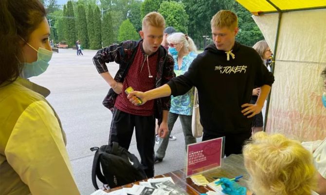 Во время акции по борьбе с курением туляки могут бесплатно проверить щитовидку и сердце