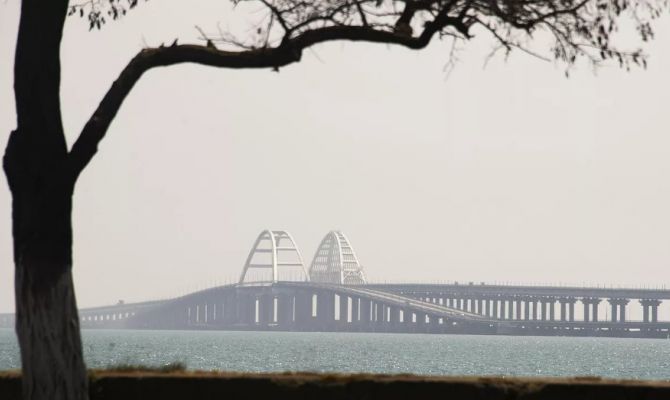 После ЧП по Крымскому мосту снова запустили поезда 