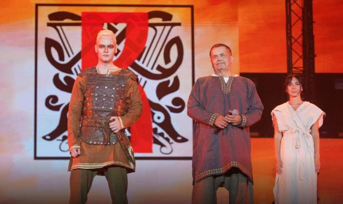 SHAMAN сыграл Князя Владимира в этно-опере на фестивале "Таврида.АРТ"