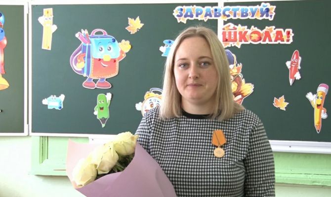 Спасшая детей от страшного ДТП тульская учительница пройдет бесплатные курсы вождения