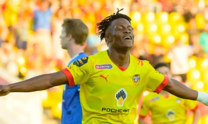 Арсенал одержал победу над «Енисеем» со счётом 2:0