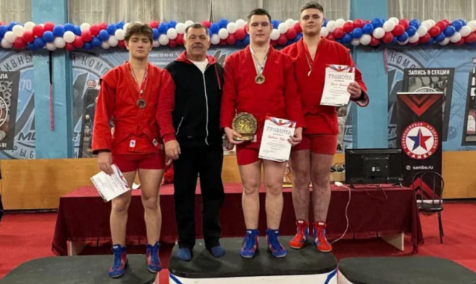 Туляки привезли 3 медали с Всероссийских соревнований по самбо