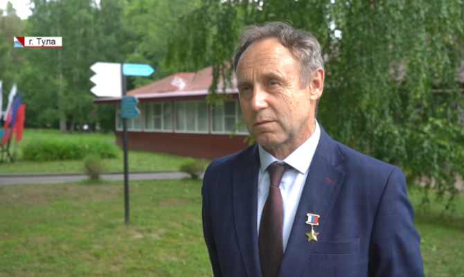 Герой России объяснил необычные ритуалы космонавтов