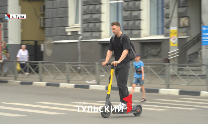 22 ДТП за месяц: почему в Туле не могут справиться с самокатчиками-лихачами