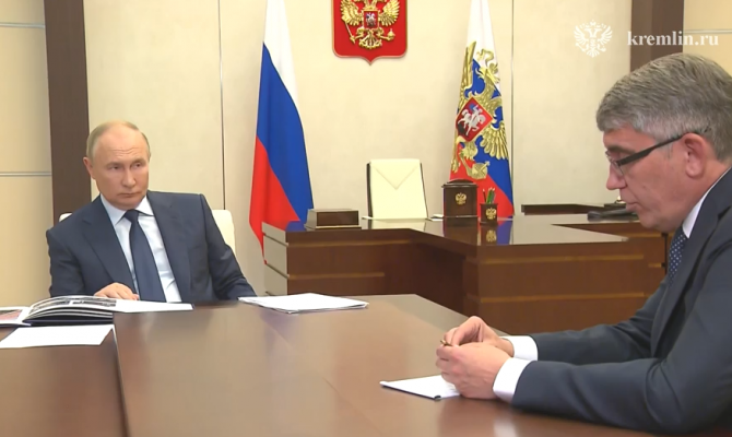Президент Владимир Путин встретился с врио Губернатора Дмитрием Миляевым