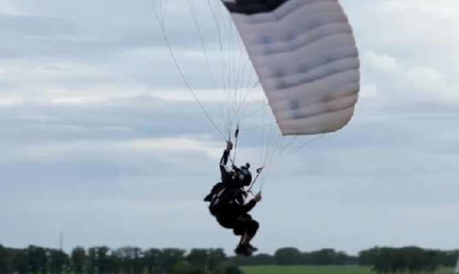 Туляки привезли медали с чемпионата России по парашютному спорту