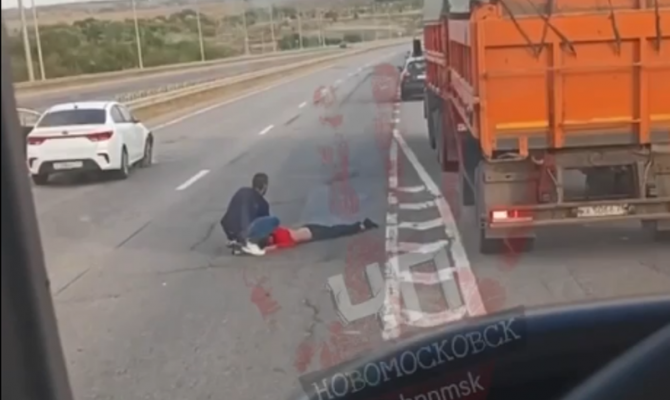 Под Новомосковском насмерть сбили 14-летнего подростка