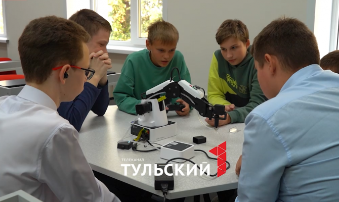Суворовские школьники получили возможность заниматься роботехникой