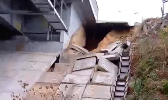 В Ефремове разрушилась часть Иноземского моста