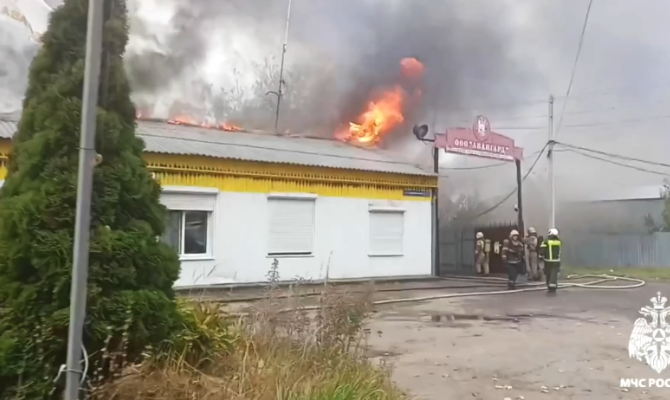 В Туле загорелся хлебзавод «Авангард»