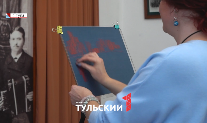 На кончиках пальцев: всемирно известная художница раскрыла секрет рисования пастелью