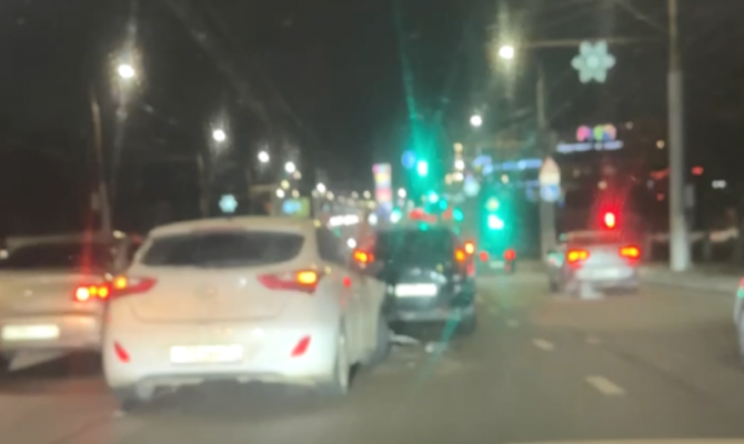 На Пролетарском мосту в Туле произошло массовое ДТП