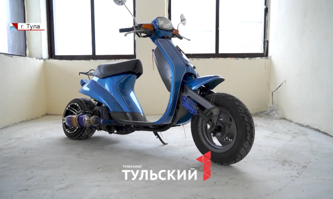 Туляк отреставрировал редкий мотоцикл времен СССР