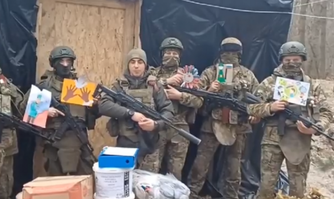 Бойцы СВО получили письма от школьников из Узловой