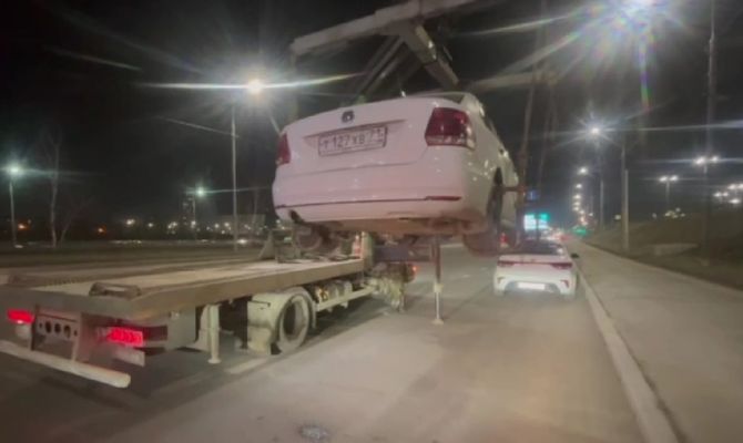 За вечер пятницы на дорогах Тулы поймали пьяных водителей и таксистов-нелегалов