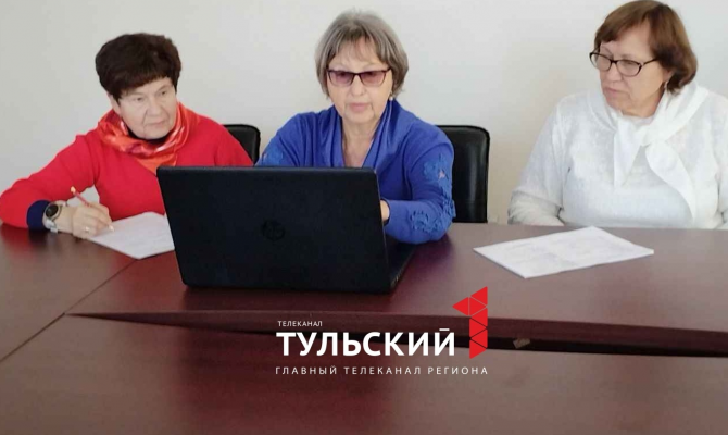 Бабушек из Тулы научили, как правильно распределять пенсию на месяц