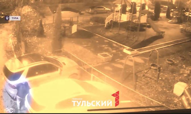 Хейтер немецкого автопрома режет шины в Туле