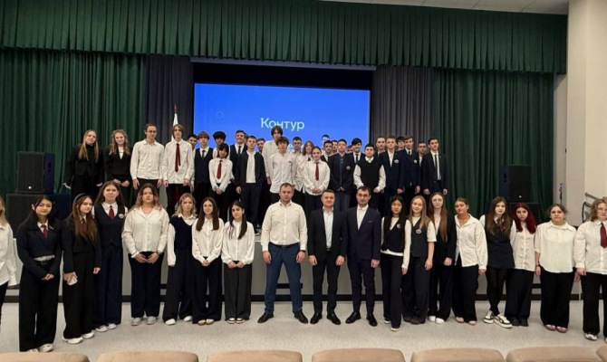 В тульской школе провели открытый урок «Цифрового ликбеза»