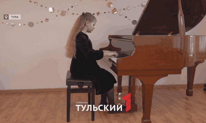 Пианистка из Тулы показала, как спа-процедуры для рук помогают покорить мировую сцену