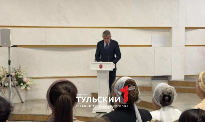 В преддверии Дня матери Дмитрий Миляев встретился с династией Балашовых