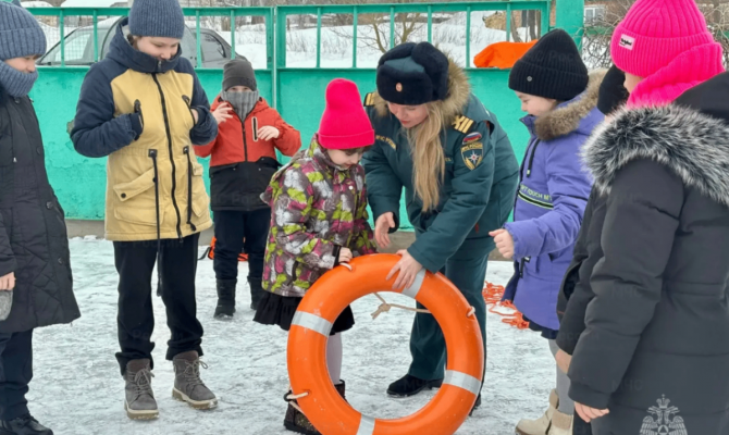 Юным ефремовцам напомнили о безопасности в весенний период