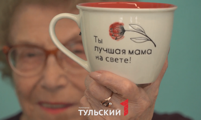 90-летняя Алла Новикова рассказала о создании лучшей школы в городе