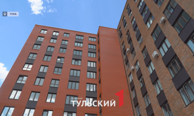 Тревожная лампа и вой сирен: в тульской многоэтажке каждый день срабатывает ложная пожарная сигнализация