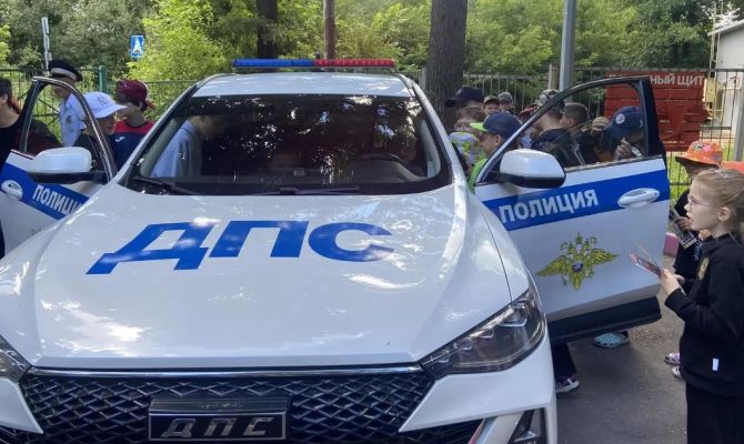 Тульские полицейские провели профилактическое мероприятие в детском лагере «Березка»