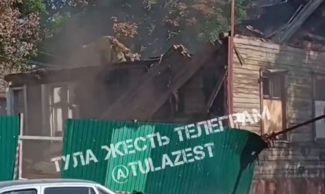 В Туле сносят заброшку на Мезенцева