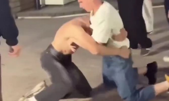 В Центральном переулке Тулы на видео попала драка