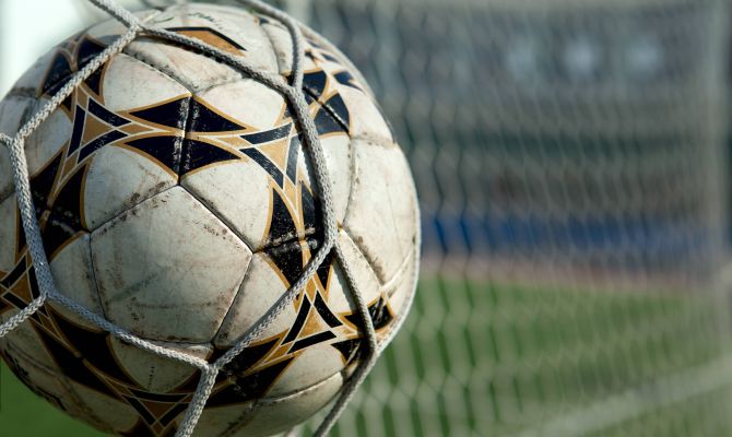 Тульский "Арсенал" обыграл "Урал" в матче чемпионата России по футболу