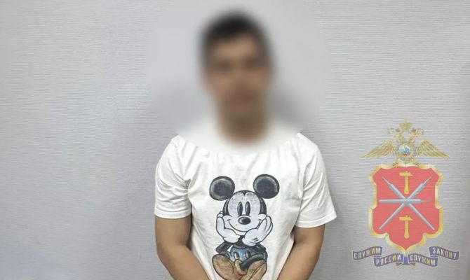 В Новомосковске водитель дал взятку инспектору ДПС в размере 80 тысяч рублей