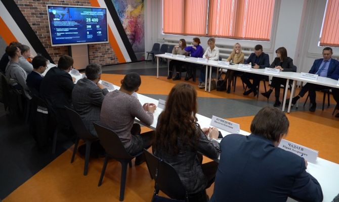 От икс-лучей до белковых кристаллов: в Туле молодые ученые обсудили перспективы российской науки