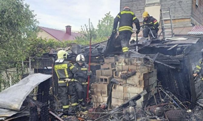 Девять пожаров потушили в Тульской области за сутки
