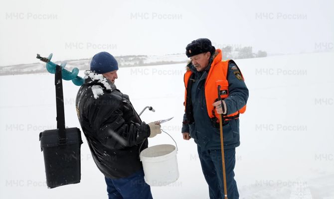 Тульские спасатели провели патрулирование Шатского водохранилища