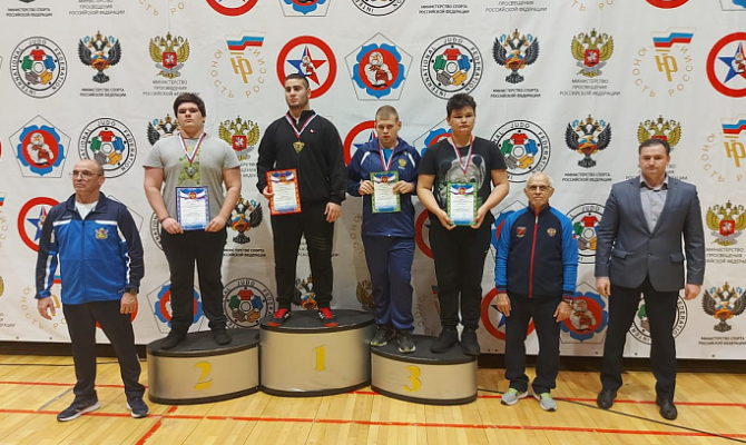 Туляки завоевали медали на Всероссийских соревнованиях по вольной борьбе