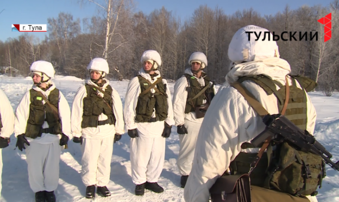 Курсанты рязанского училища ВДВ проходят практику в Туле 