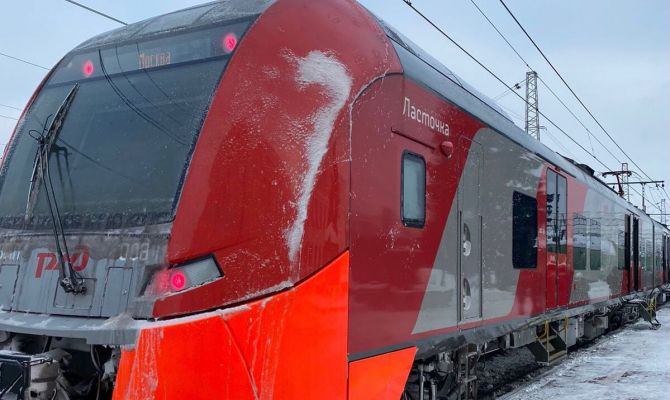 В Туле 16-летний парень разбил стекло поезда и стал фигурантом уголовного дела