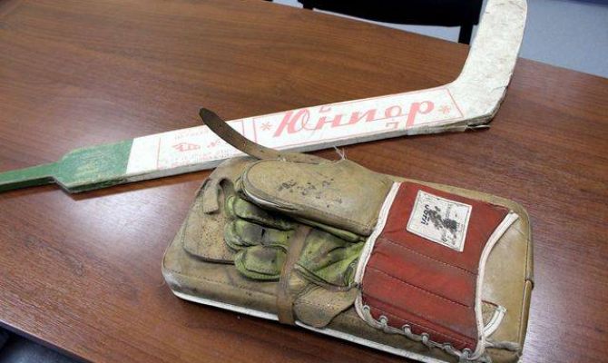 В музее хоккея в Новомосковске появились первые экспонаты
