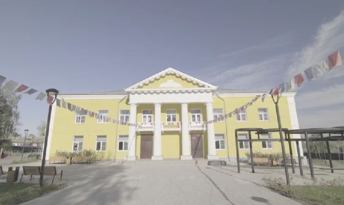 В Киреевском районе благоустроили площадь у дома культуры