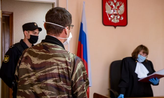 В Туле 19-летнего парня оштрафовали за дискредитацию российской армии