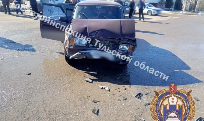 Два человека пострадали в ДТП в Суворове